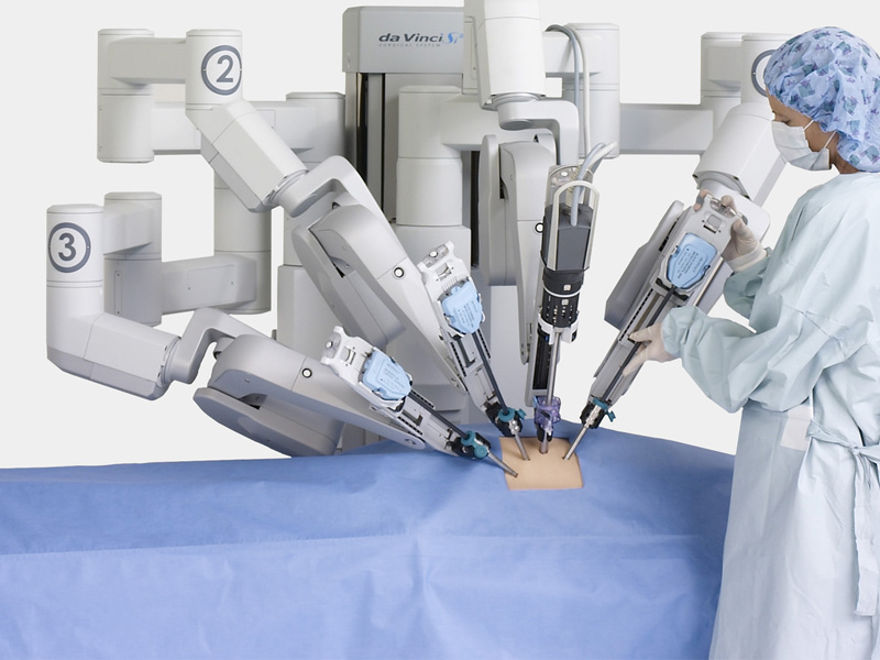 CIRURGIAROBOTICAUROLOGICAEMCURITIBA2 Dr. Ruimário