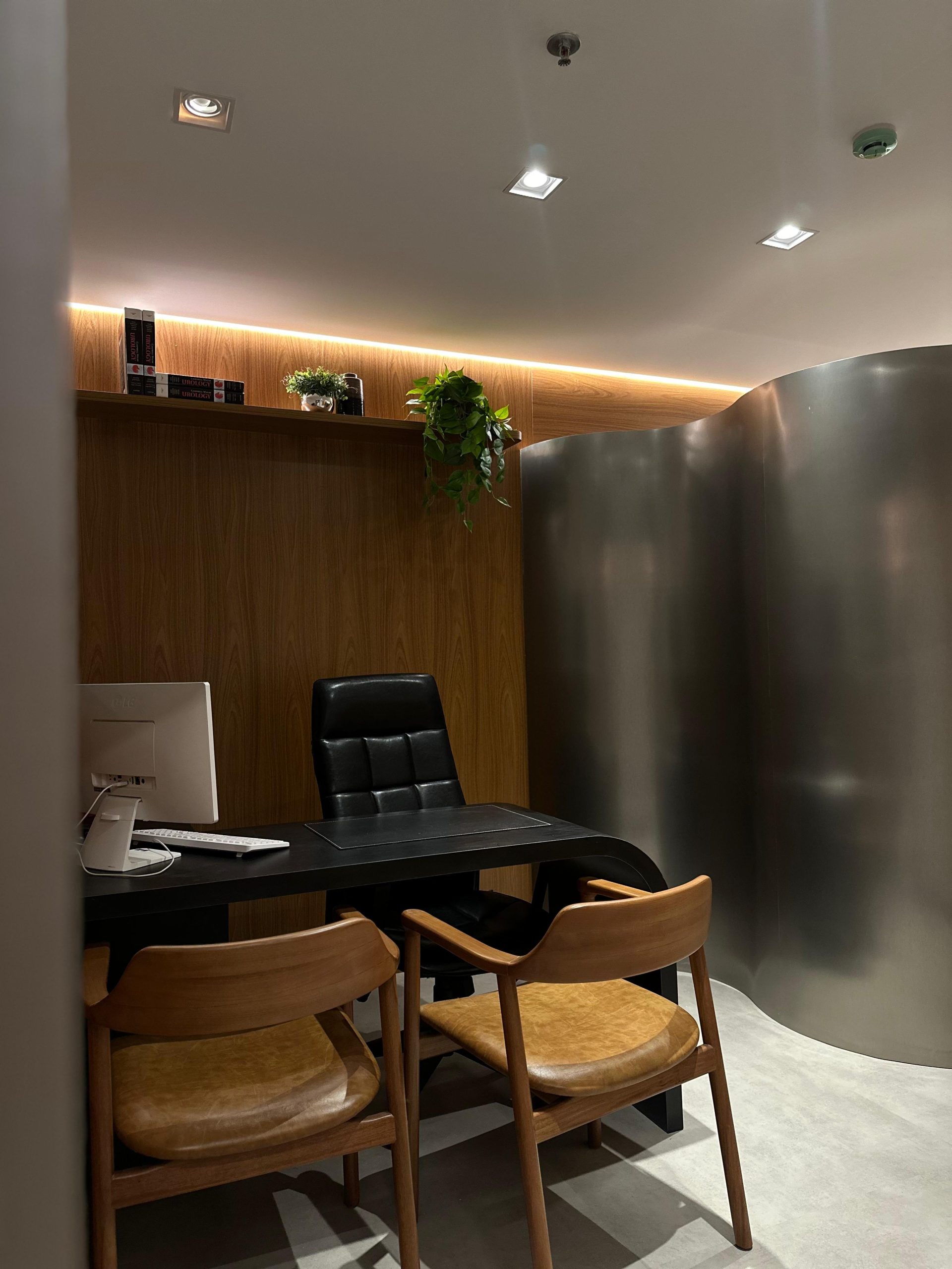 WhatsApp Image 2024-12-12 at 15.37.27